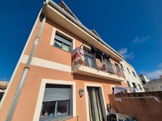 Etagenwohnung  Carrer baix penedès