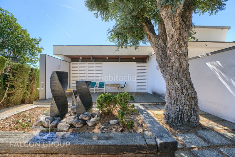 Foto a1849d6c-a64c-40f5-81e6-3258a853c55a. Casa amb aparcament piscina a Segur de Calafell nucli urbà Segur de Calafell