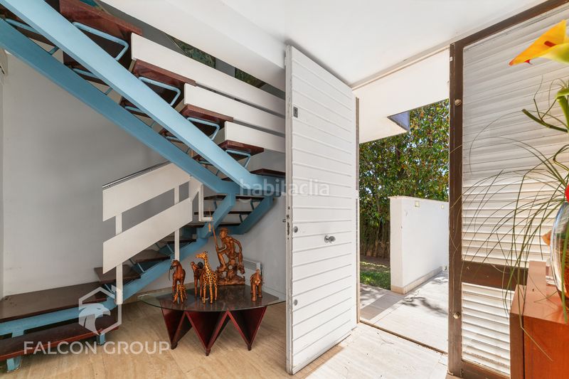 Foto dacb2c3a-2ba3-4a6c-952e-2971d436dbaf. Casa amb aparcament piscina a Segur de Calafell nucli urbà Segur de Calafell