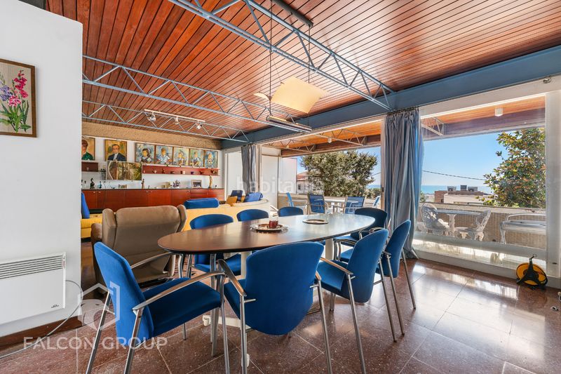Foto e8d963bb-6270-4789-bbeb-bd1bb6095c77. Casa amb aparcament piscina a Segur de Calafell nucli urbà Segur de Calafell