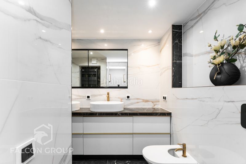 Foto 0772c8b8-d3ae-4946-bdcb-b8619861d8c4. Pis amb xemeneia calefacció piscina a L´Estany Calafell