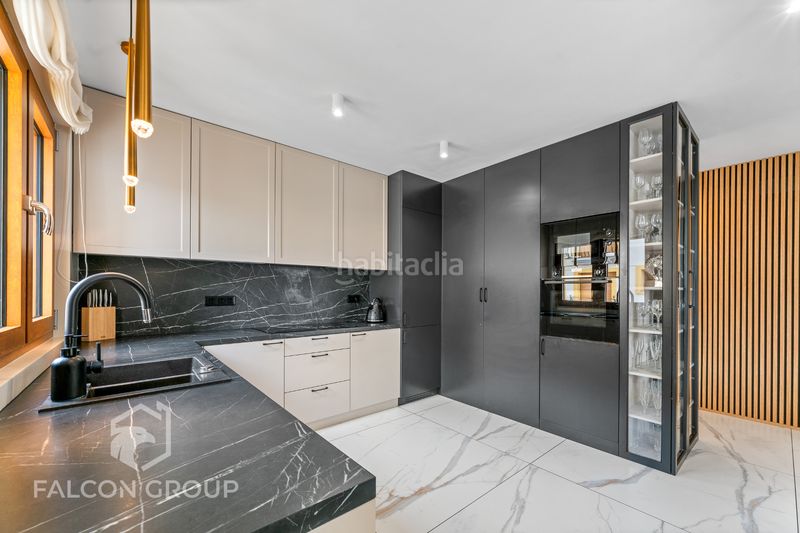 Foto 75f343b6-473d-4529-9540-0180f8d43b4e. Pis amb xemeneia calefacció piscina a L´Estany Calafell