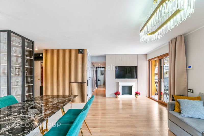 Foto 7fe4a22e-ef1d-44a1-8577-4025b68a5df8. Pis amb xemeneia calefacció piscina a L´Estany Calafell