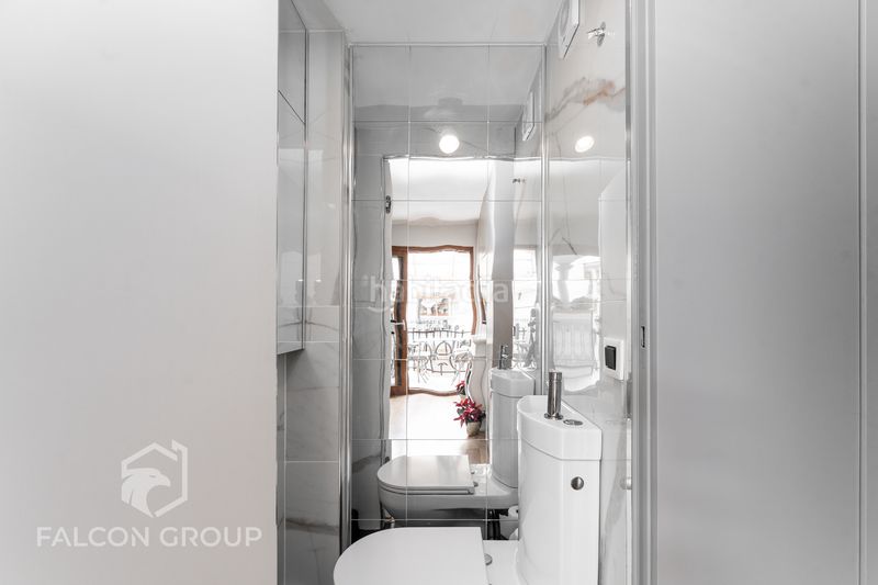 Foto f55004bd-712d-483c-b97f-2af9bf83020e. Pis amb xemeneia calefacció piscina a L´Estany Calafell