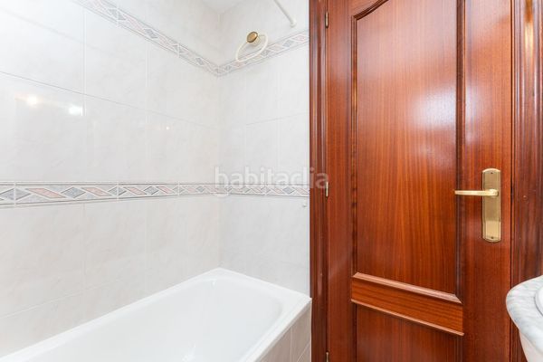 Foto 5a14f8a3-66b3-42e6-8620-345bd308e887. Pis amb aparcament a Calafell platja Calafell