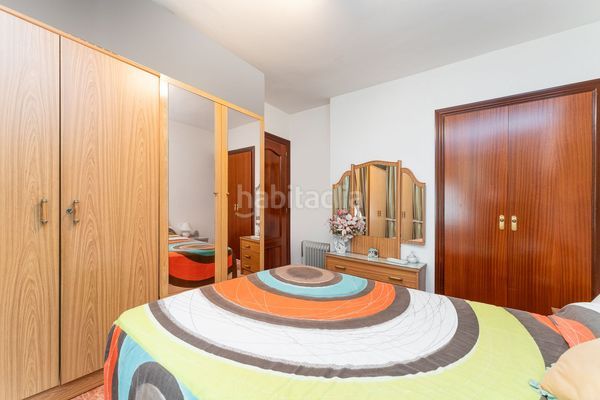Foto b51c86cb-e3ec-451d-92ad-142405ce1e1f. Pis amb aparcament a Calafell platja Calafell