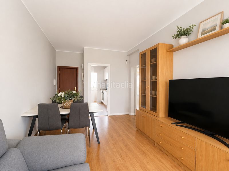 Foto f4e20774-7d0c-4b9f-ad31-98f4e1cdb746. Pis a Cunit residencial Cunit