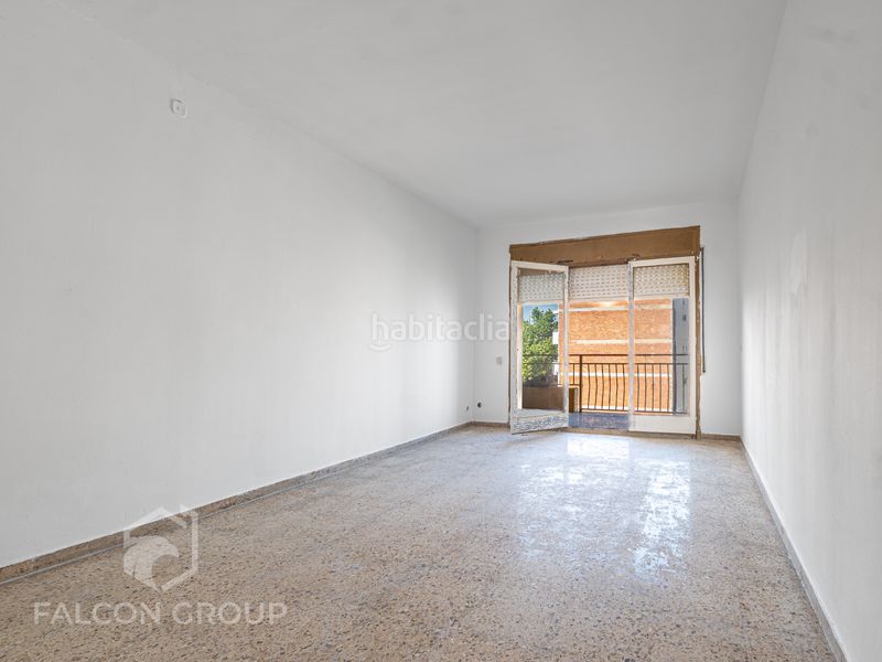 Foto 179faaea-914b-4d07-8acb-8d0b0731c3b7. Pis a Calafell platja Calafell