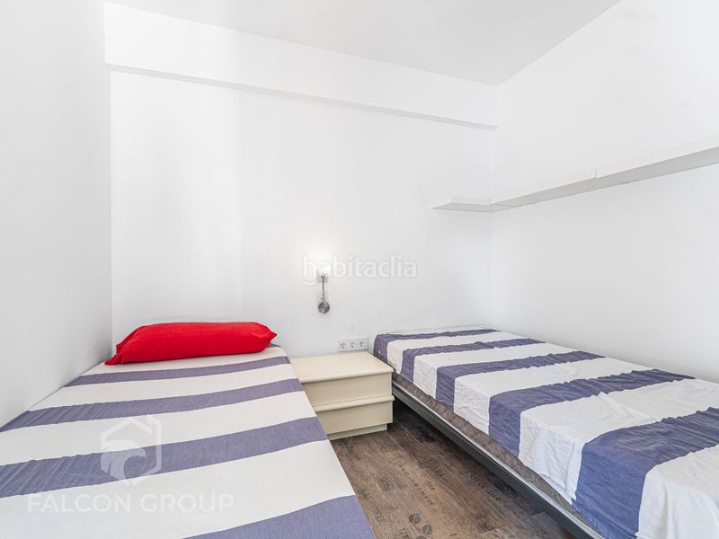 Foto 18670b7d-97cb-434c-af71-96bf42b89bb4. Casa amb xemeneia piscina a Alorda Park Calafell