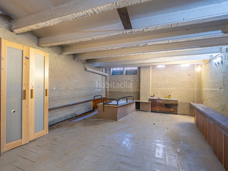Foto ecd59694-a5a2-4299-91d4-c432e1991736. Casa amb xemeneia piscina a Alorda Park Calafell