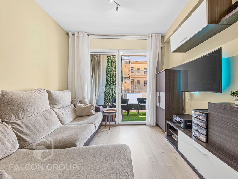 Foto 02c5317f-1563-49b9-a7a5-b1051ccd1939. Flat with heating in Cunit residencial Cunit
