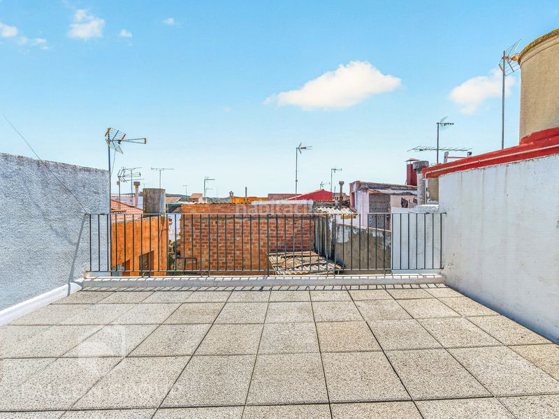 Foto d67f2879-f003-44b6-a694-b81e4c423134. Casa adossada amb xemeneia calefacció a Arboç (L´)