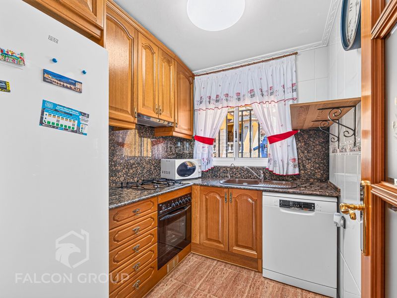 Foto b04cc5c6-869f-4e46-82ec-4ab1f2648bd9. Chalet espectacular chalet independiente con piscina privada y vistas panorámicas en Castellet i la Gornal