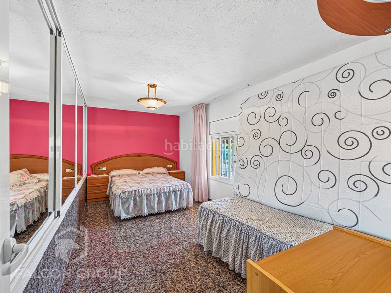 Foto dce48723-fa65-4753-8eba-0a659c56b120. Chalet espectacular chalet independiente con piscina privada y vistas panorámicas en Castellet i la Gornal