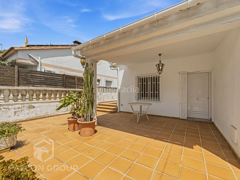 Foto 7a9a5eed-c36d-49c2-a7ec-91efabf8e096. Casa amb piscina a Segur de Calafell nucli urbà Segur de Calafell