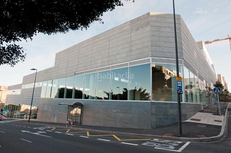 Foto f342dd43-300e-4702-9bb7-cac369636cd3. Alquiler local comercial en calle teresa de calcuta 1a local en esquina con gran visibilidad en zona prime - los majuelos en San Cristóbal de La Laguna