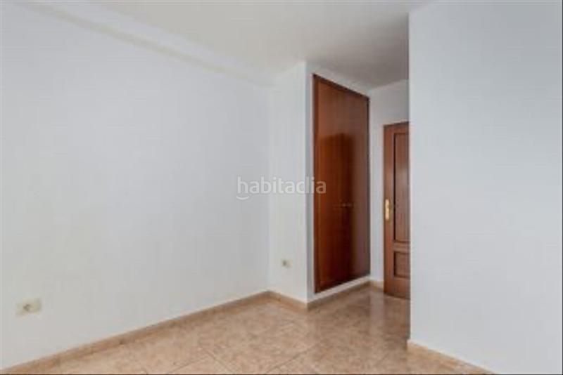 Foto 7685539d-71de-43df-8a26-172460f8c234. Piano terra in calle la lapa 45 in Los Abrigos Granadilla de Abona