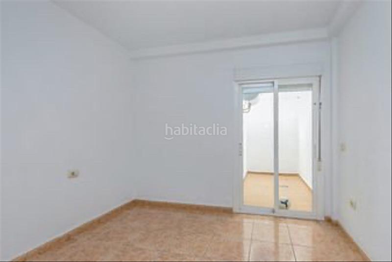 Foto 9561b533-7b49-4eb4-bf00-f34569925011. Piano terra in calle la lapa 45 in Los Abrigos Granadilla de Abona