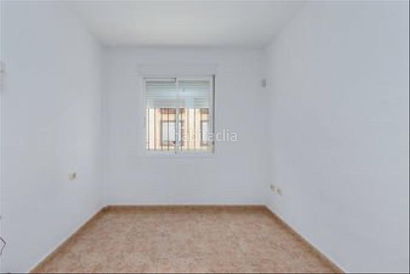 Foto b9c93203-2e64-484f-ba3c-879ef10a5411. Piano terra in calle la lapa 45 in Los Abrigos Granadilla de Abona