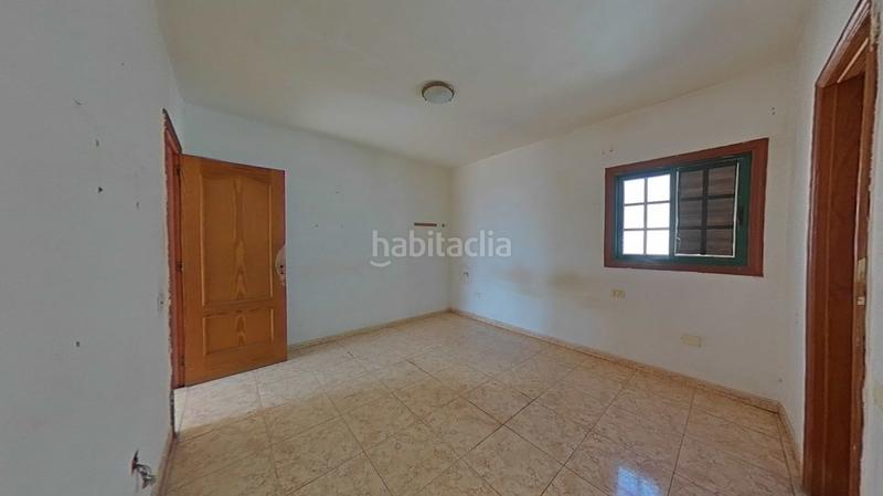 Foto bc684aad-3981-4d2e-9ddc-8fe547ab3e32. Casa a calle benchijigua 10 a Cabo Blanco Arona