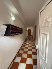 Flat in Avenida viera y clavijo 45. Piso en venta en adeje centro