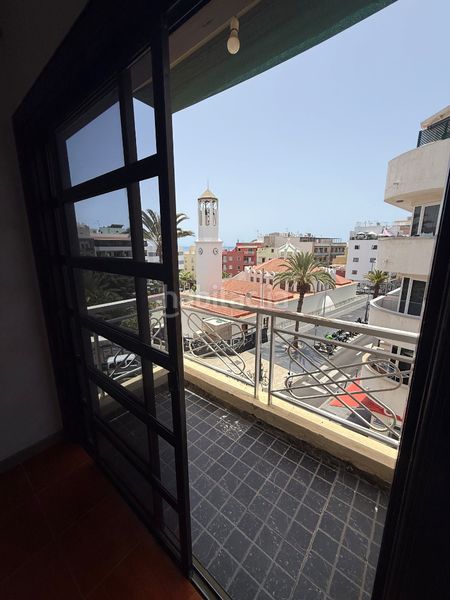 Foto 21f55eb5-aaa6-4b1c-be38-1b44a4acfad6. Pis a calle barranquillo 16 a Los Cristianos Arona