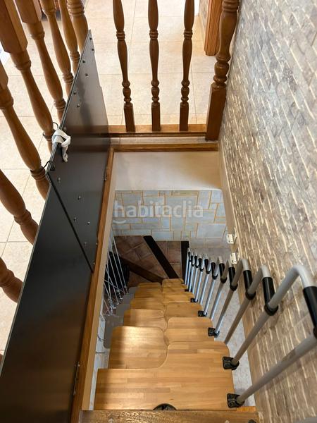 Foto 1bf5056a-acae-4c0e-aba4-7837ff1b9185. Chalet encantadora vivienda unifamiliar con txoko y jardín en Meruelo
