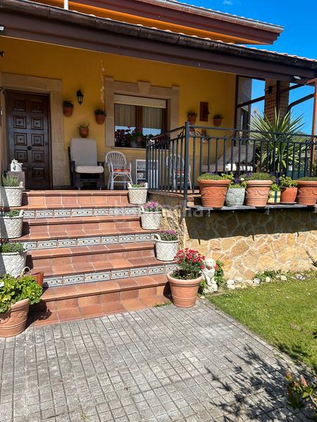 Foto 2d282654-29f4-4197-a6ff-ba6e30c10596. Chalet encantadora vivienda unifamiliar con txoko y jardín en Meruelo