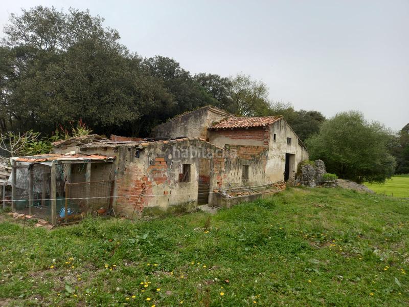 Foto 98899ba4-5820-4c69-92dc-72c29c826a60. Casa en barrio Arnuero-palacio 59 venta de casa en Arnuero