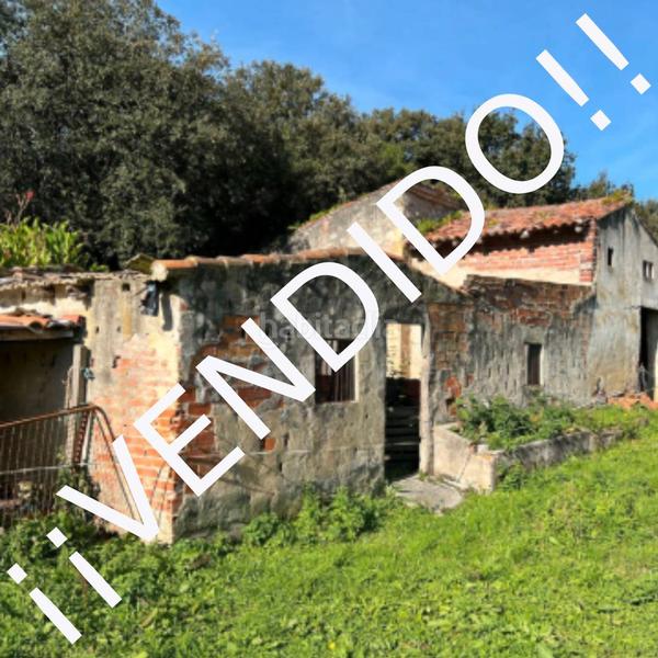 Foto f11c4c88-643e-4b56-bb7d-03fc272165fe. Casa en barrio Arnuero-palacio 59 venta de casa en Arnuero