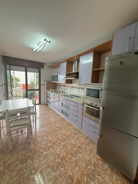 Foto 18cee3ad-9175-4eb2-b342-d58bbc775e7e. Casa bifamiliare in barrio Arnuero-palacio 25b in Arnuero