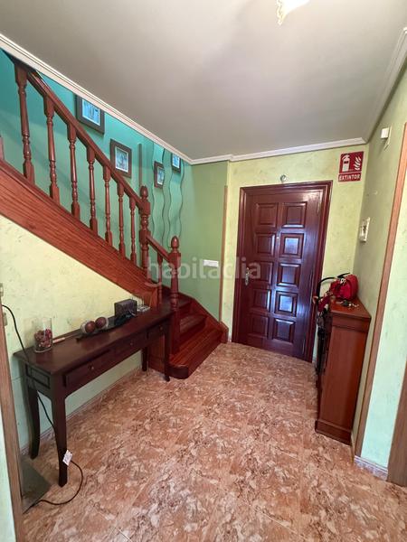 Foto 4be8e7c7-9155-41f7-9ea3-3d8234bbe169. Casa bifamiliare in barrio Arnuero-palacio 25b in Arnuero