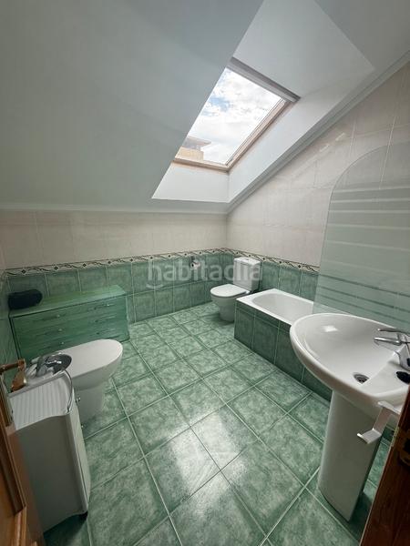 Foto 512886a4-9ada-4044-a91b-4ccb498ce72b. Casa bifamiliare in barrio Arnuero-palacio 25b in Arnuero