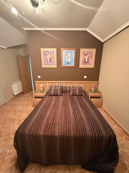 Foto b791c7bd-87db-4580-bfb8-57a5f56953d7. Casa bifamiliare in barrio Arnuero-palacio 25b in Arnuero