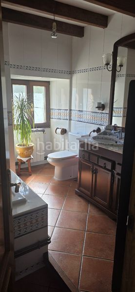 Foto 477d42f9-eb90-44d1-9d91-980139e91fa1. Casa adossada amb xemeneia calefacció aparcament piscina a Marina de Cudeyo