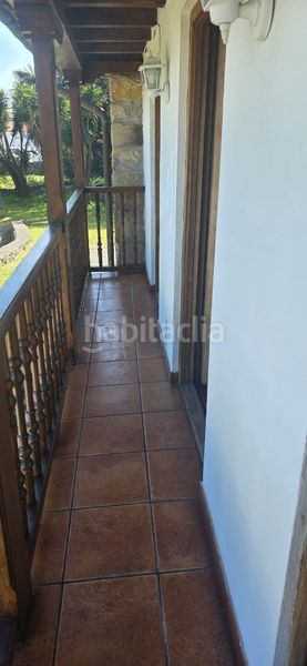 Foto bcb144f3-7fd5-49d6-8507-223bf7533ea8. Casa adossada amb xemeneia calefacció aparcament piscina a Marina de Cudeyo