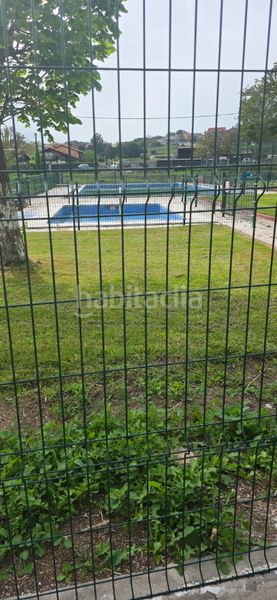 Foto 62319b8e-54c4-496d-a14c-58def77e34e8. Pis amb piscina a Ajo Bareyo