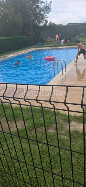 Foto 40a2103b-b89f-499a-b4a1-82d4da227a9e. Planta baixa amb calefacció piscina a Meruelo