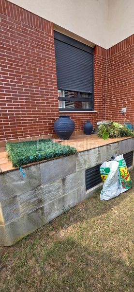 Foto 4c40492d-5f79-4962-a753-3c407ebf9679. Planta baixa amb calefacció piscina a Meruelo