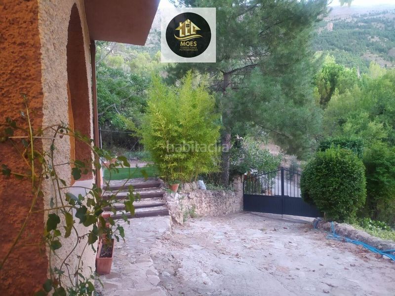 Foto c1b2eb3e-1363-438f-9a58-1614eb5b2df0. Casa adossada amb piscina a Villares (Los)
