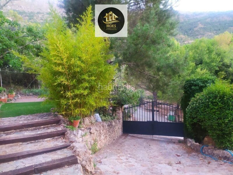 Foto d7b76c68-2d07-4f2b-9dba-9101a2731b09. Casa adossada amb piscina a Villares (Los)