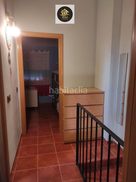 Foto fa13612b-0b6e-4dfb-80b3-e8d926679e3a. Casa adossada amb piscina a Villares (Los)