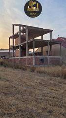 Terrain résidentiel à Cambil. Solar en venta en cambil.