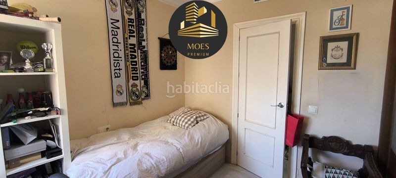 Foto b8bc7a5e-ab04-4eea-9768-53c912e7a172. Pis amb calefacció a La Zarzuela - San José - Belén Linares