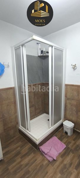 Foto 4c7b3e9d-0f7a-40b4-9301-1bf014a4694d. Casa amb calefacció aparcament a Bailén