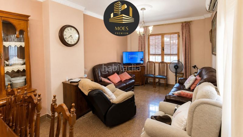 Foto ada4c4f1-0a1a-408b-9a75-9f1acd74b4a5. Casa amb calefacció aparcament a Bailén