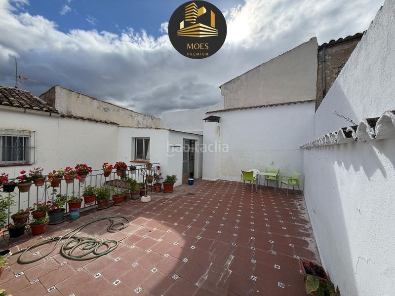 Foto c33b7aac-98fb-4d67-8a8d-c84a4880fdd0. Casa amb calefacció aparcament a Ctra. Circunvalación - La Magdalena Jaén