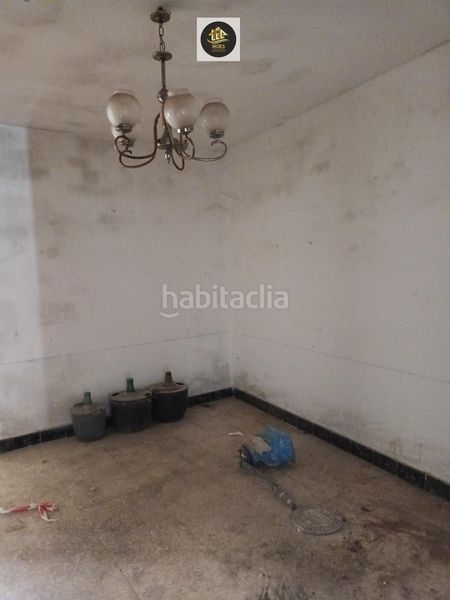 Foto e7d3691c-1aa5-454e-a217-edb9511f657a. Casa a Úbeda