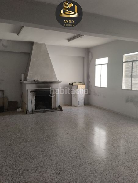 Foto 47ab5782-f09a-4a91-a02f-fb53878b0dbc. Edificio in Centro ciudad Linares