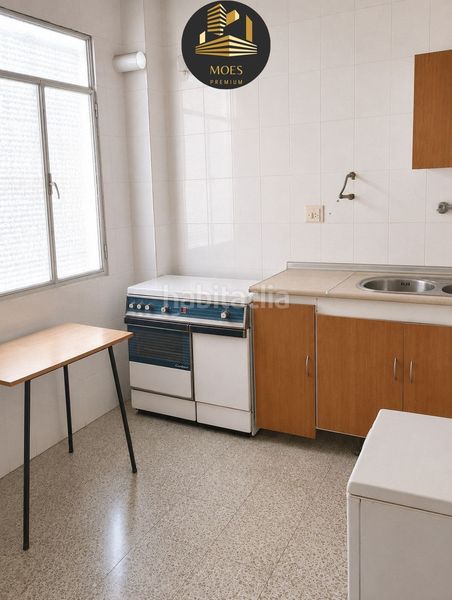 Foto 915ffb3a-82fc-4d19-989a-7bd9a50de4ac. Edificio in Centro ciudad Linares